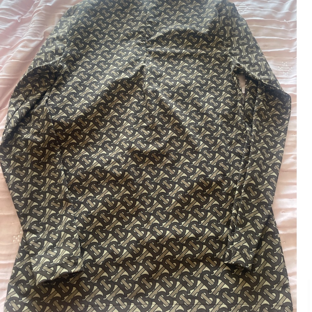 Top - Picture 4 of 5